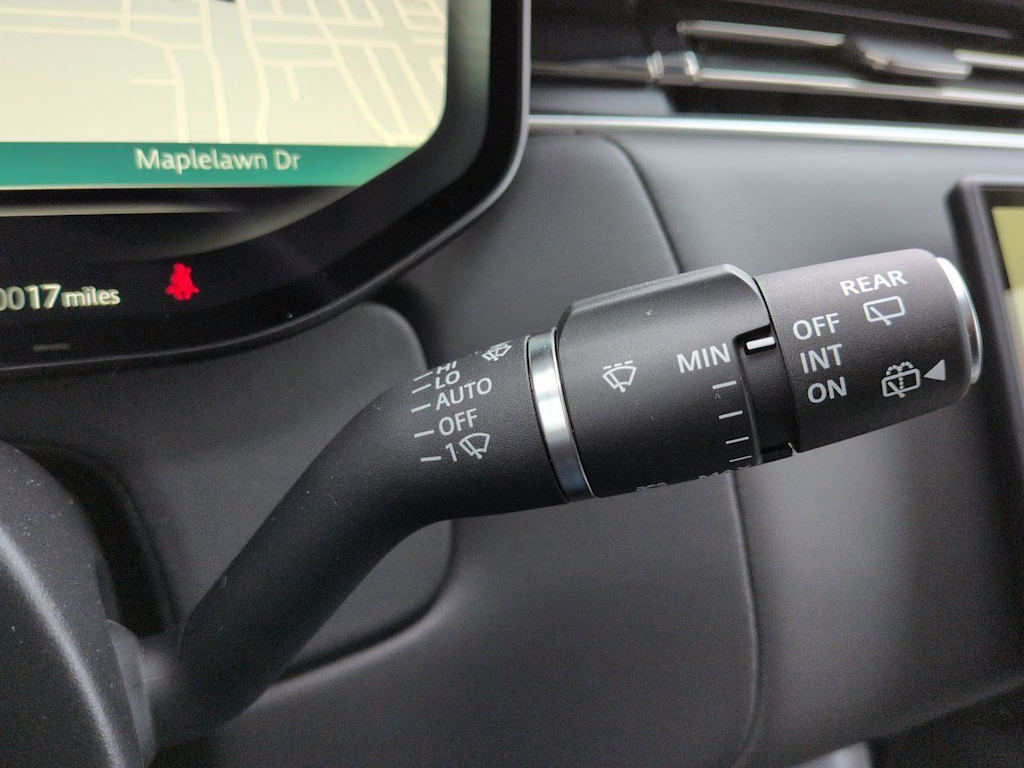 Thumbnail: 2026 Land Rover Range Rover - 32