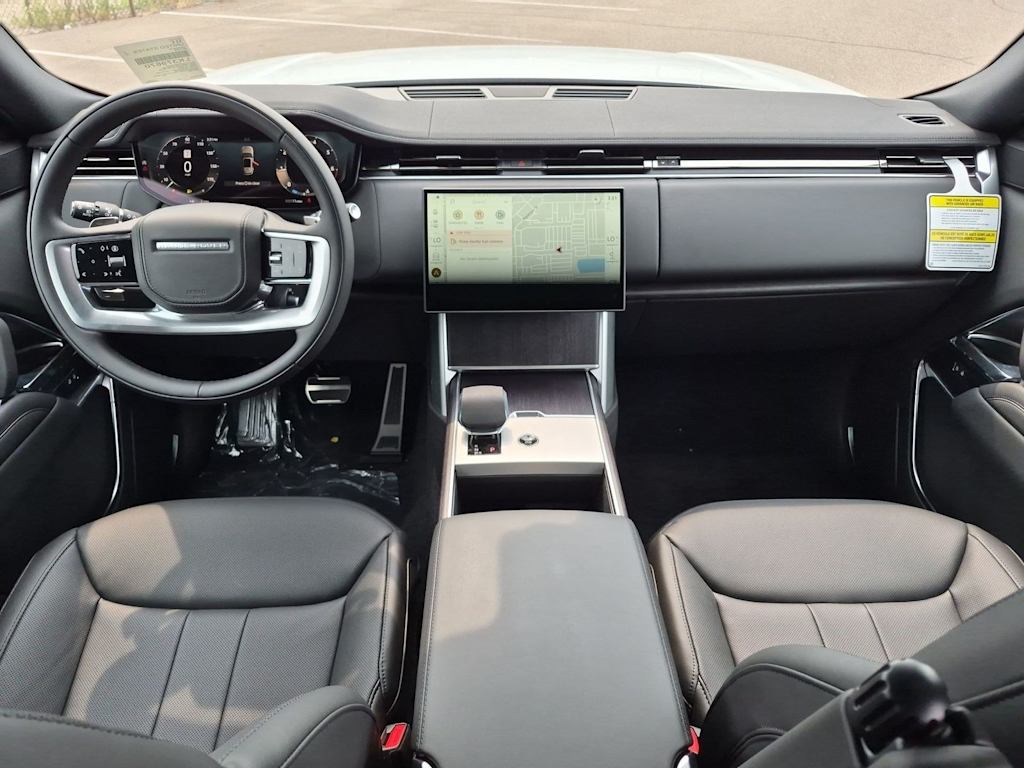 Thumbnail: 2026 Land Rover Range Rover - 10