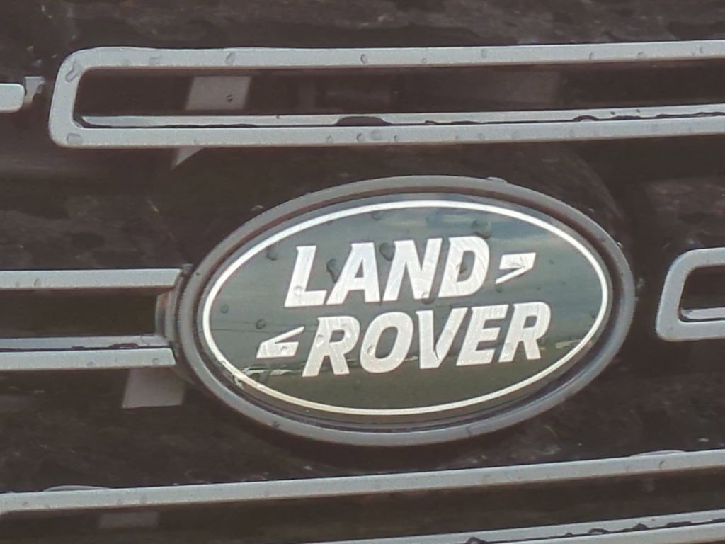 2025 Land Rover Range Rover SE 6