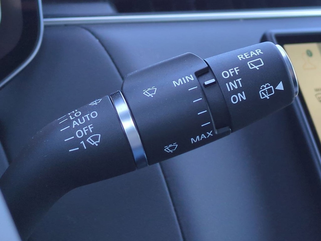 Thumbnail: 2025 Land Rover Range Rover - 29