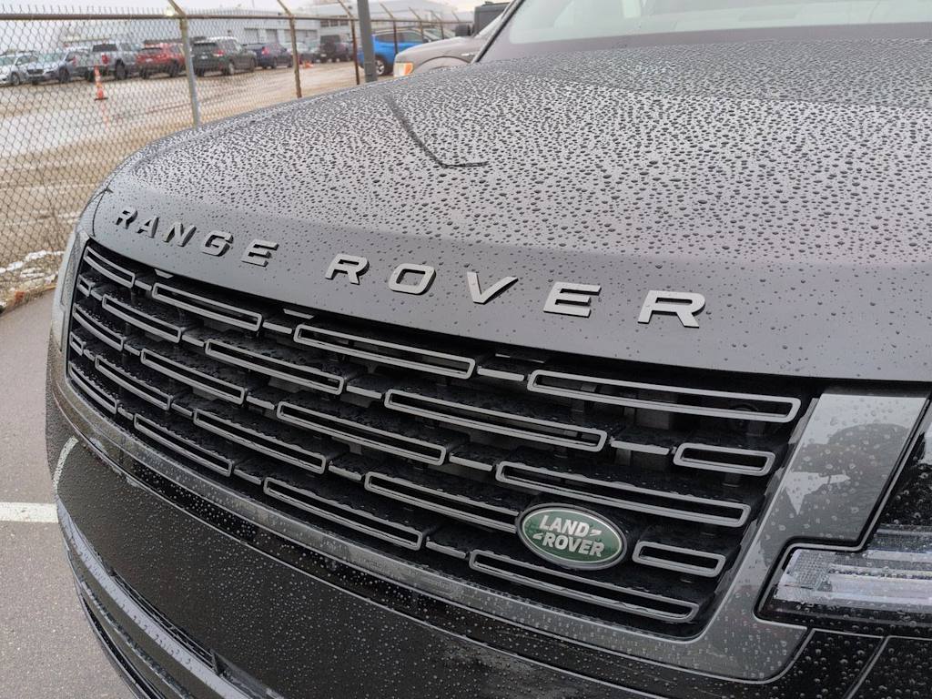 Thumbnail: 2026 Land Rover Range Rover - 22