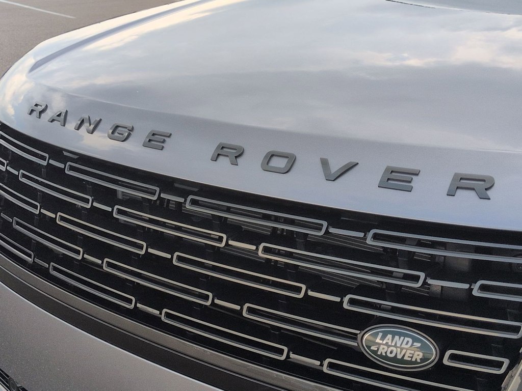 Thumbnail: 2026 Land Rover Range Rover - 24