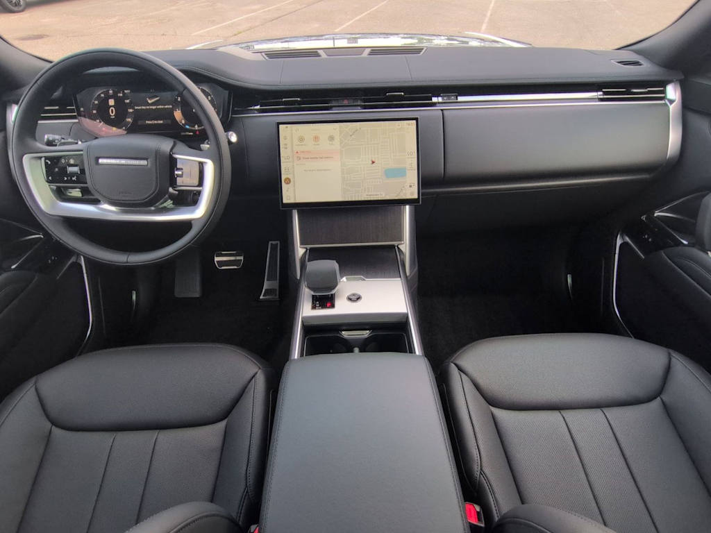 Thumbnail: 2026 Land Rover Range Rover - 10