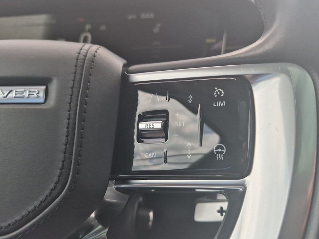 Thumbnail: 2023 Land Rover Range Rover - 31