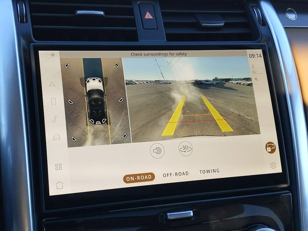 Thumbnail: 2025 Land Rover Discovery - 34