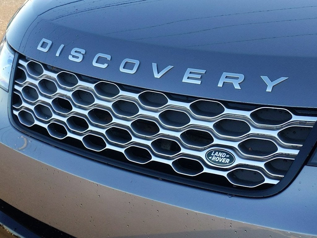 Thumbnail: 2025 Land Rover Discovery - 24