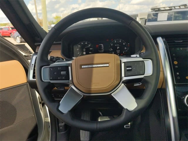 2023 Land Rover Discovery Metropolitan Edition 13