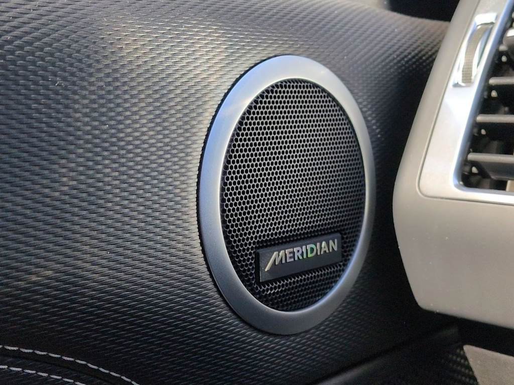 Thumbnail: 2026 Land Rover Discovery - 34