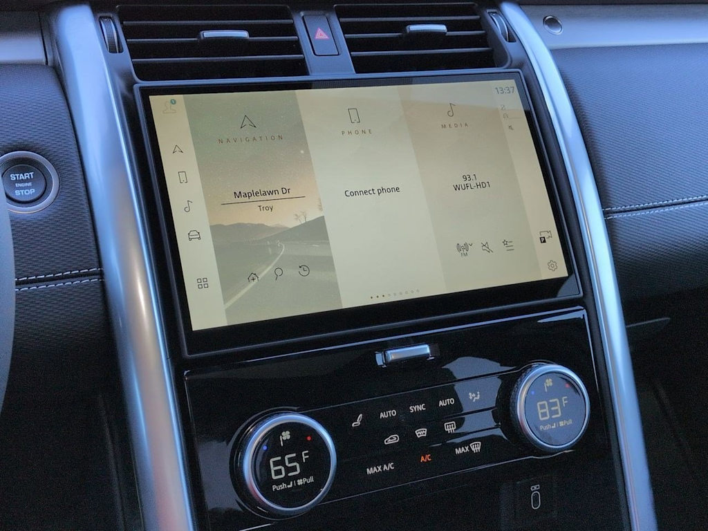 Thumbnail: 2026 Land Rover Discovery - 31