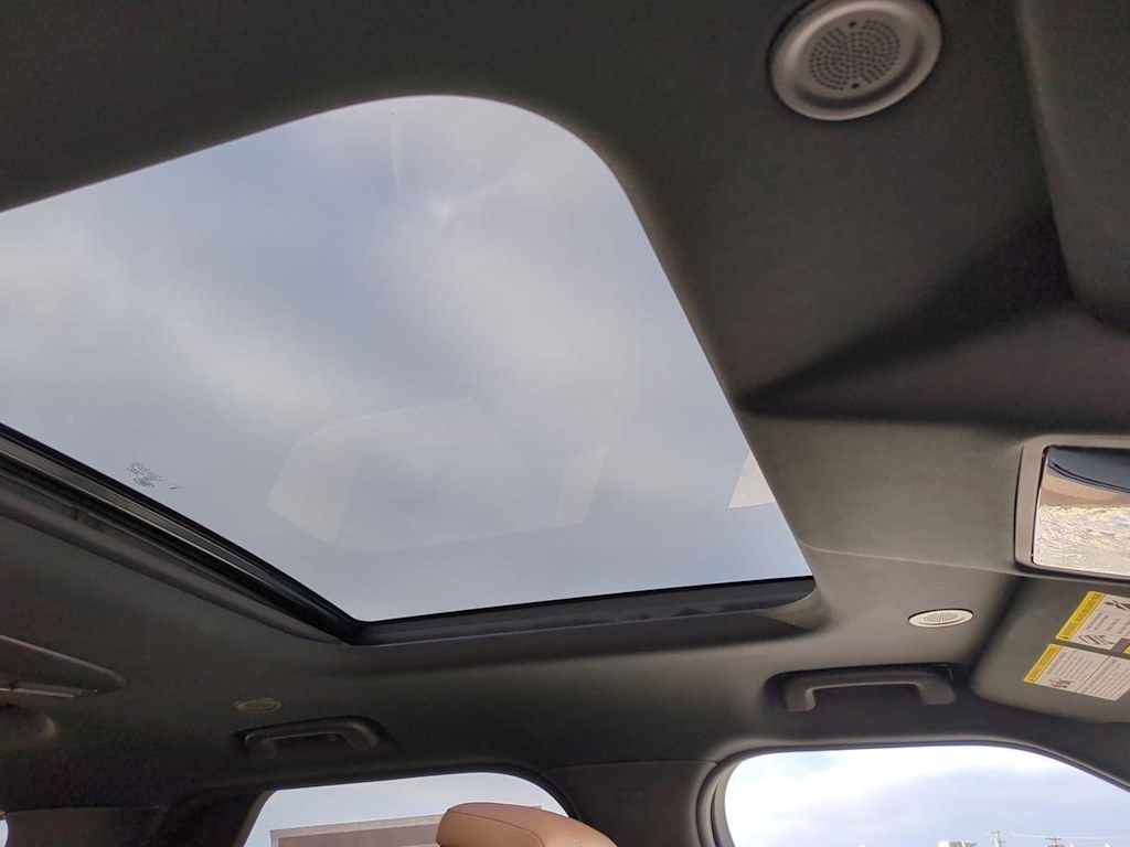 Thumbnail: 2026 Land Rover Discovery - 28