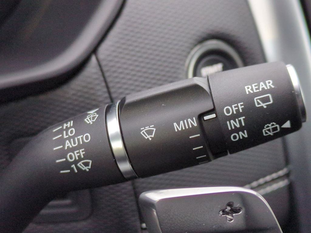 Thumbnail: 2026 Land Rover Discovery - 28