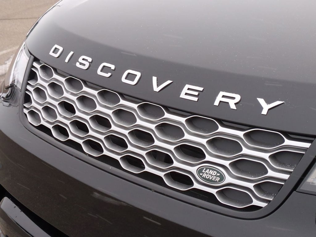Thumbnail: 2026 Land Rover Discovery - 21