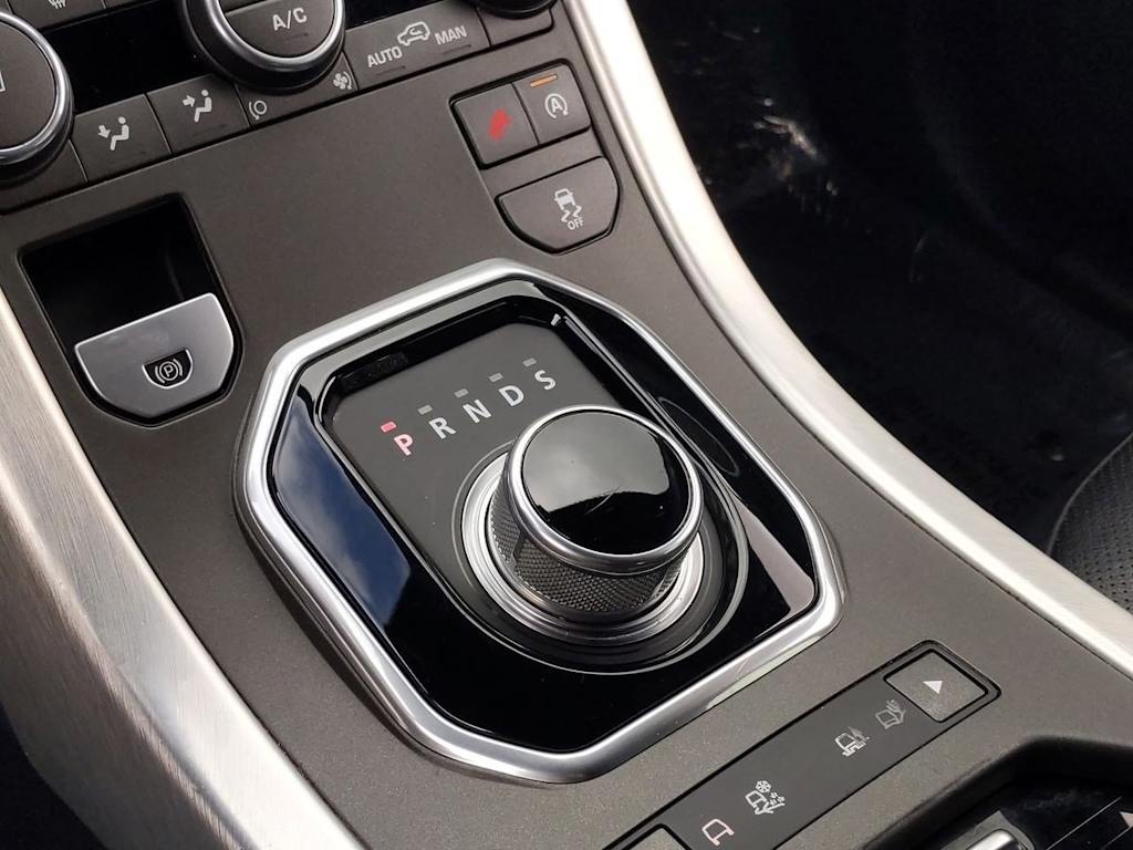 Thumbnail: 2016 Land Rover Range Rover Evoque - 16