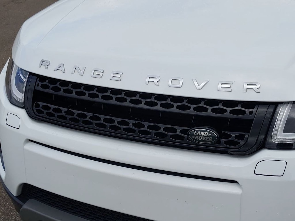 Thumbnail: 2016 Land Rover Range Rover Evoque - 24