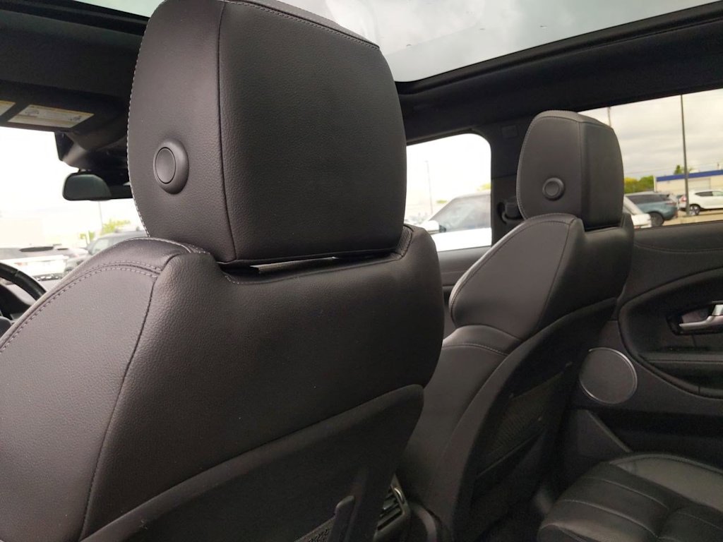 Thumbnail: 2016 Land Rover Range Rover Evoque - 12
