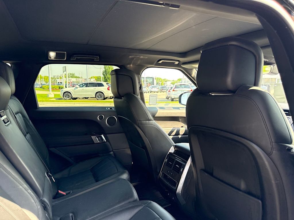 Thumbnail: 2018 Land Rover Range Rover Sport - 10
