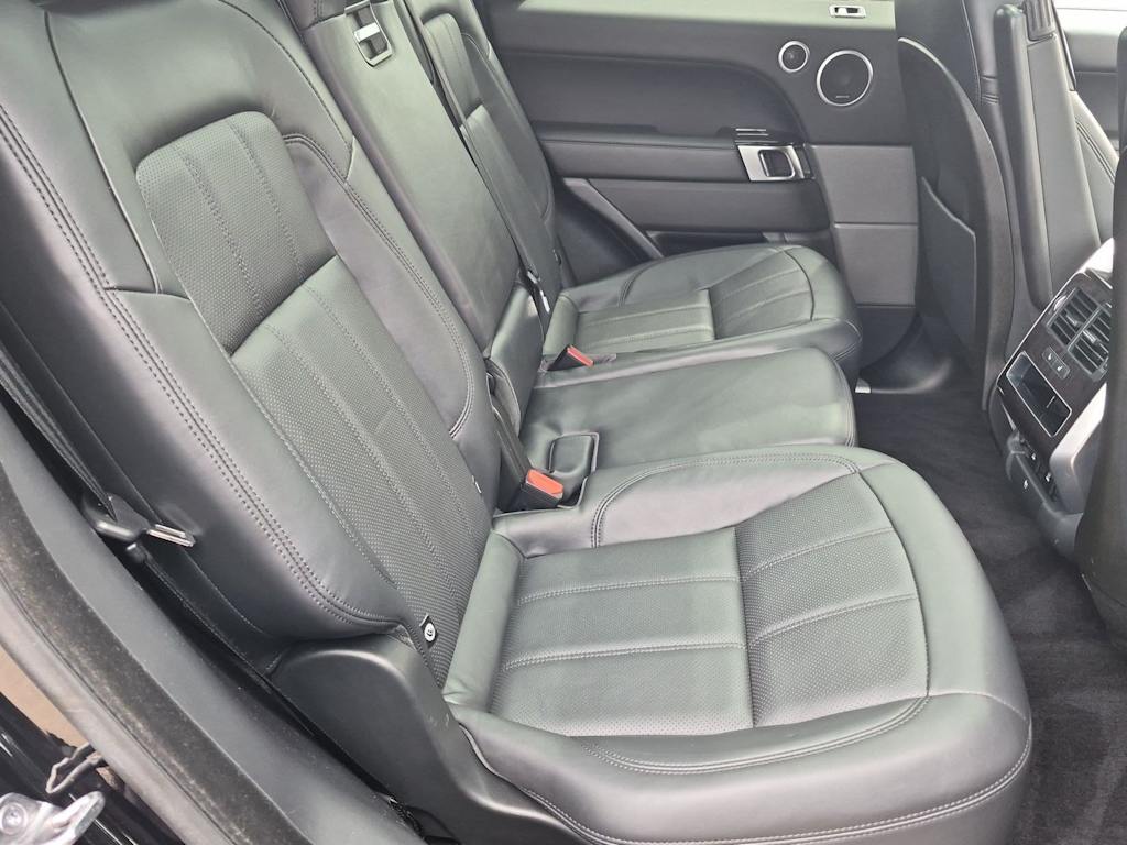 Thumbnail: 2020 Land Rover Range Rover Sport - 28