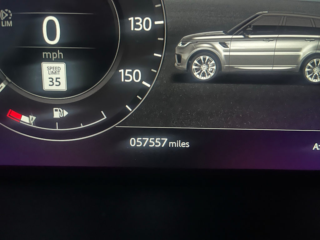 Thumbnail: 2019 Land Rover Range Rover Sport - 25