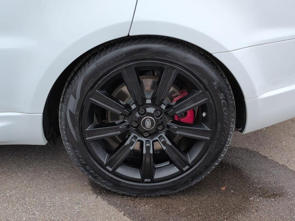 Thumbnail: 2021 Land Rover Range Rover Sport - 8