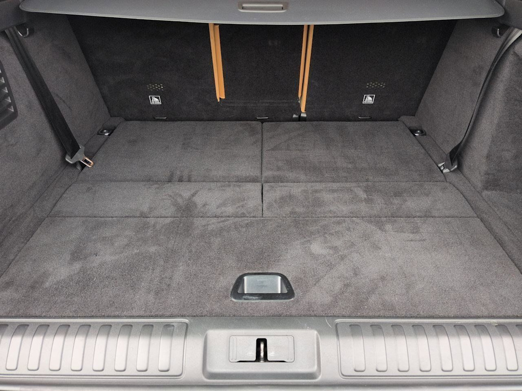 Thumbnail: 2021 Land Rover Range Rover Sport - 17