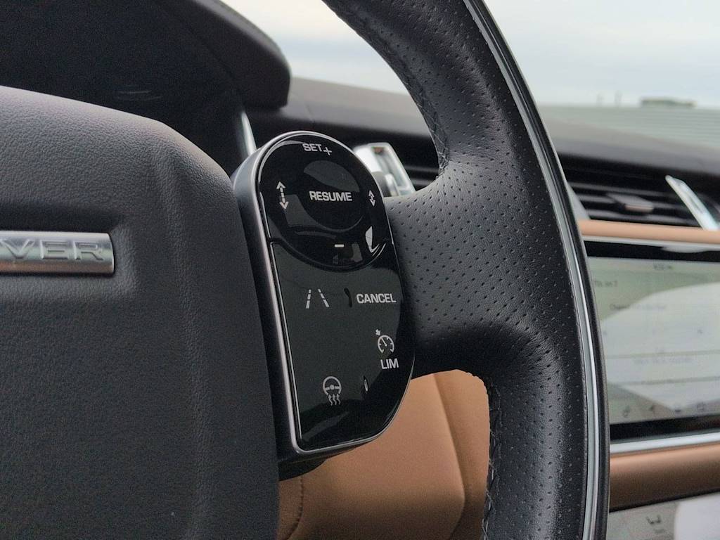 Thumbnail: 2021 Land Rover Range Rover Sport - 32
