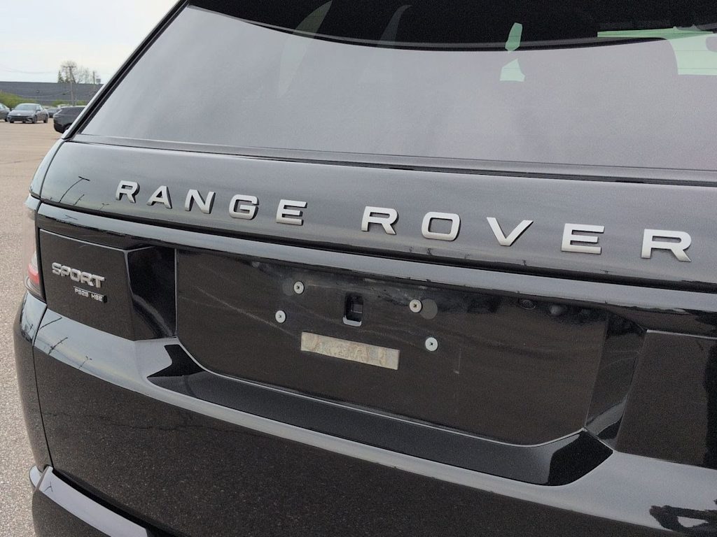 Thumbnail: 2021 Land Rover Range Rover Sport - 25
