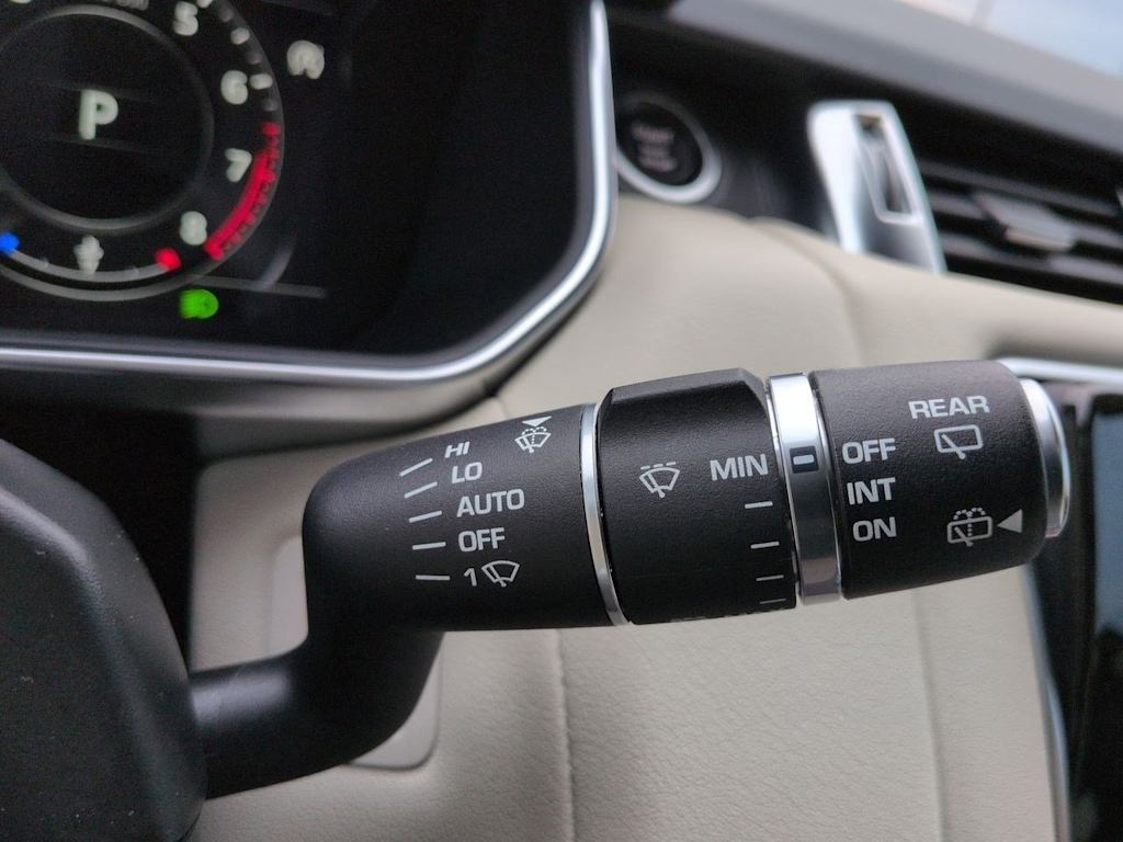 Thumbnail: 2022 Land Rover Range Rover Sport - 17