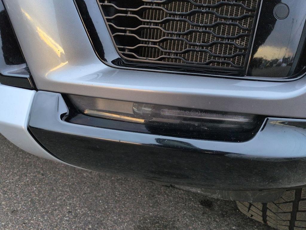 Thumbnail: 2022 Land Rover Range Rover Sport - 25