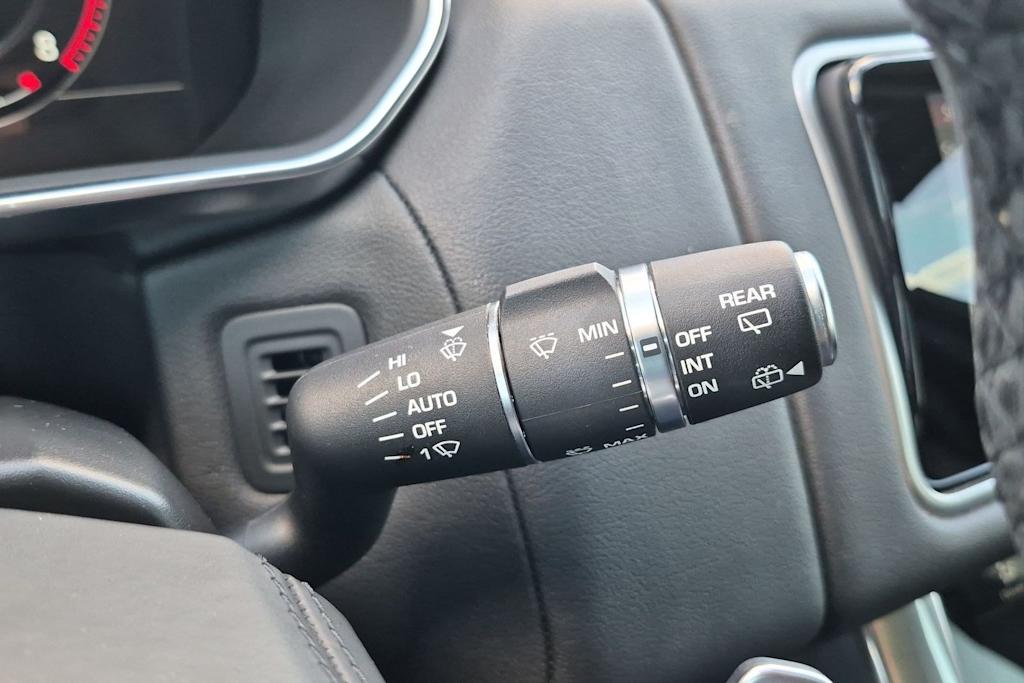Thumbnail: 2021 Land Rover Range Rover Sport - 32