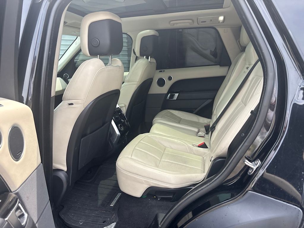 Thumbnail: 2022 Land Rover Range Rover Sport - 6