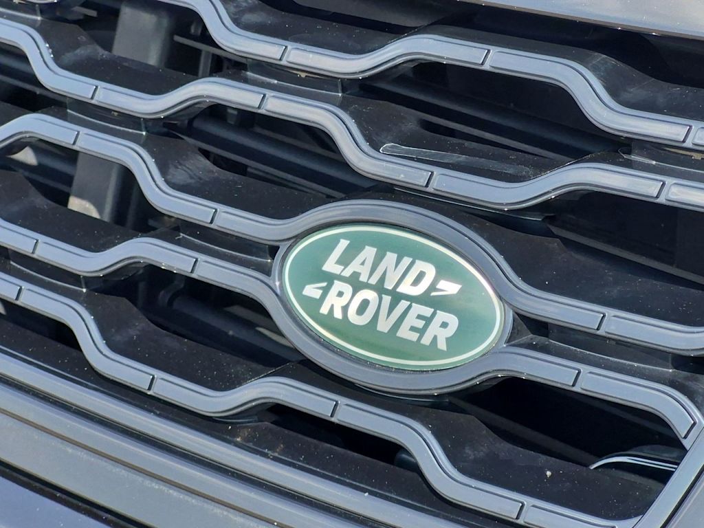 Thumbnail: 2022 Land Rover Range Rover Sport - 24