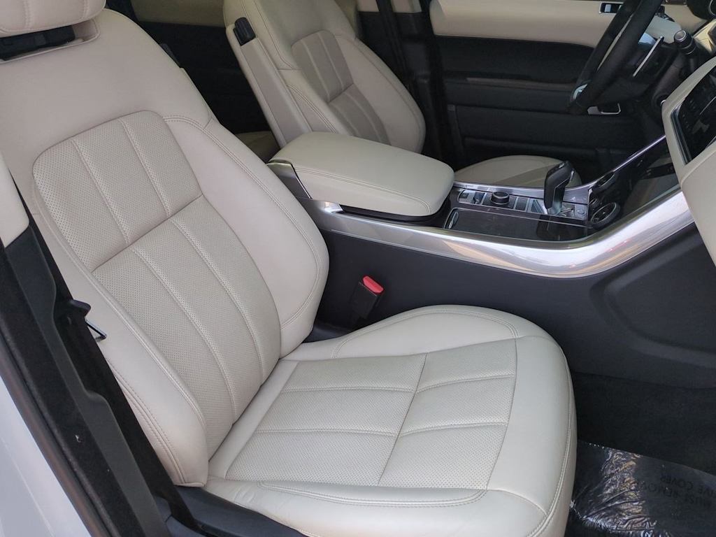 Thumbnail: 2022 Land Rover Range Rover Sport - 11
