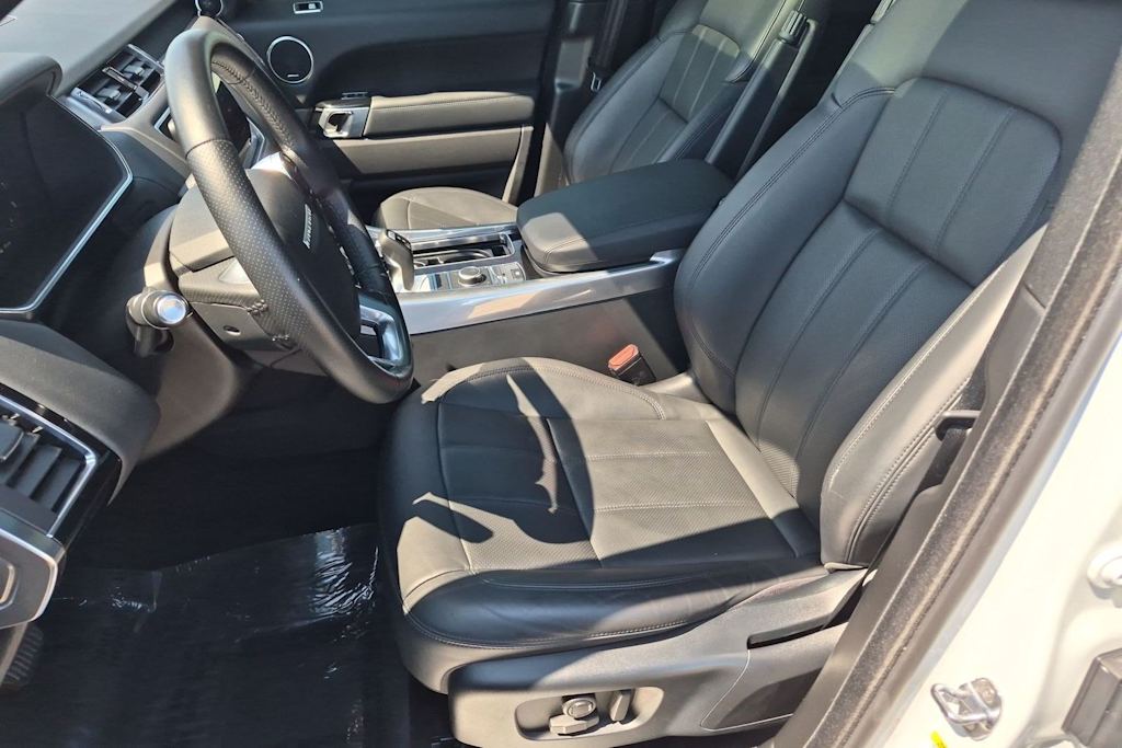 Thumbnail: 2020 Land Rover Range Rover Sport - 11