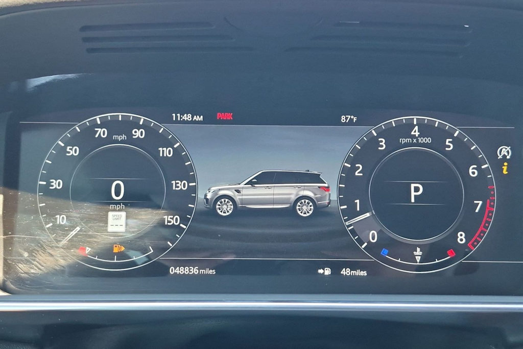 Thumbnail: 2020 Land Rover Range Rover Sport - 17