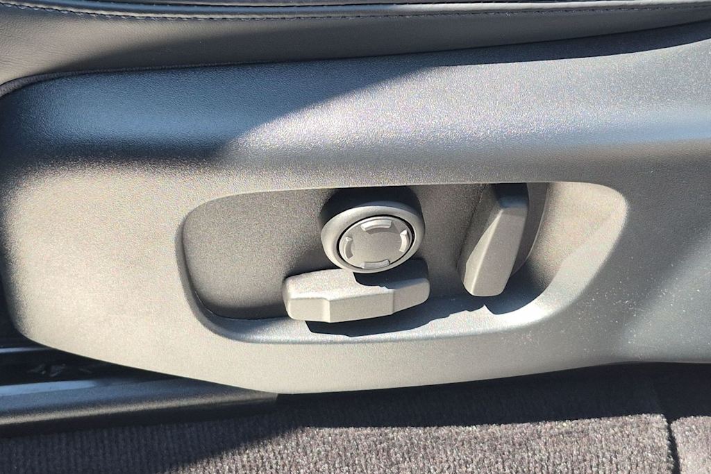 Thumbnail: 2020 Land Rover Range Rover Sport - 26