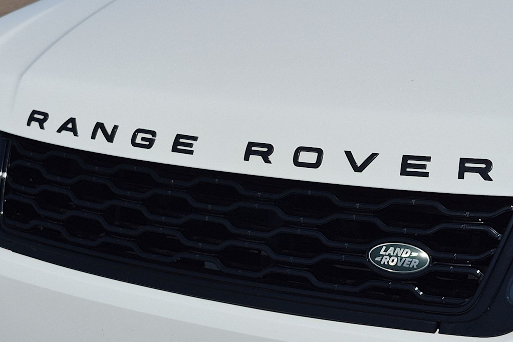 Thumbnail: 2020 Land Rover Range Rover Sport - 24