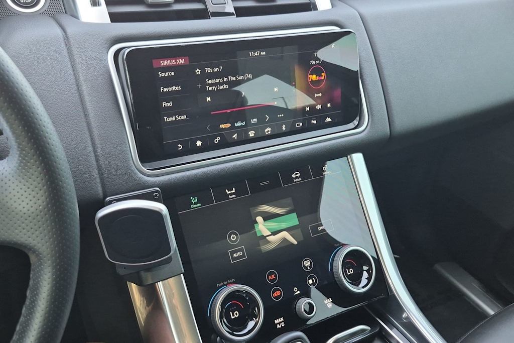 Thumbnail: 2020 Land Rover Range Rover Sport - 15