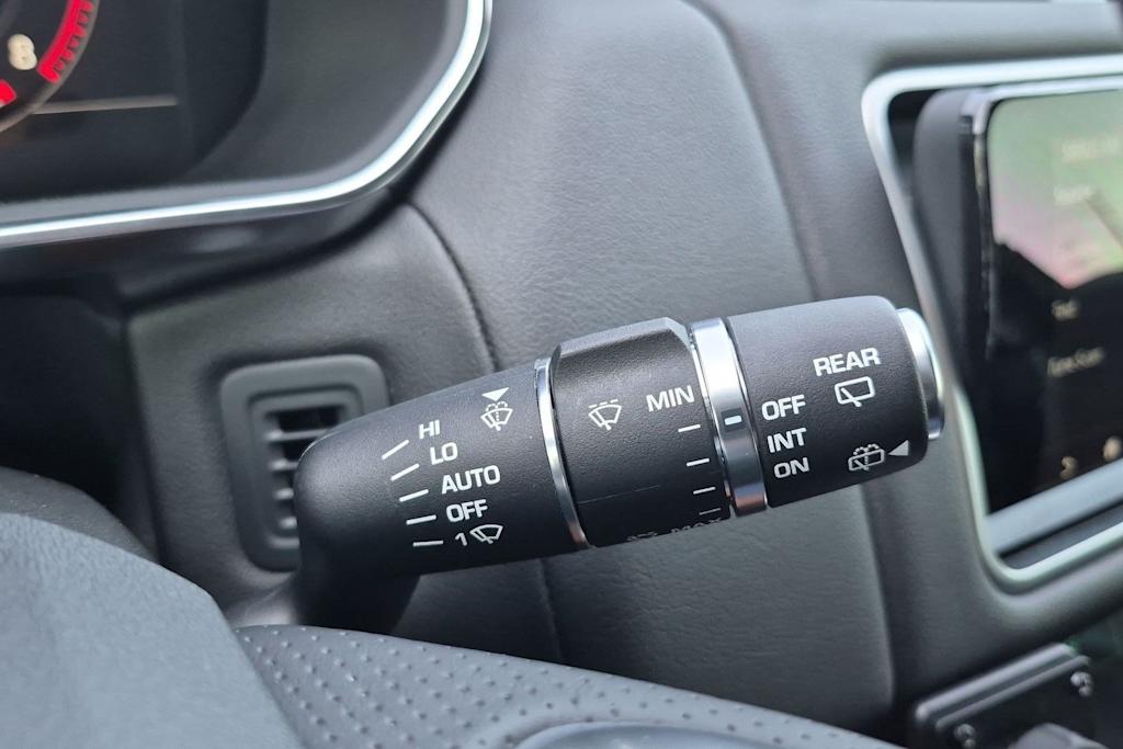 Thumbnail: 2020 Land Rover Range Rover Sport - 32