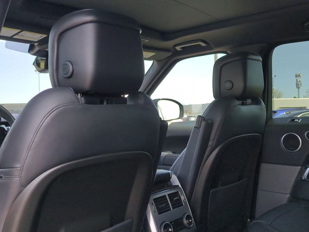 2020 Land Rover Range Rover Sport HST 13