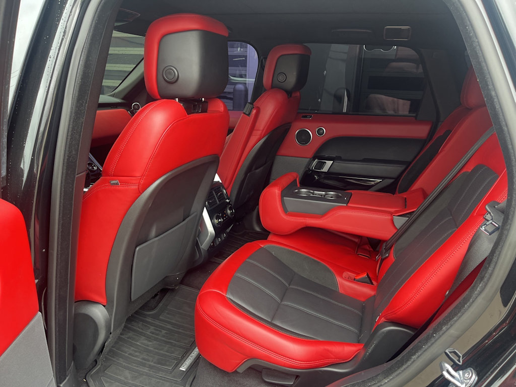 Thumbnail: 2022 Land Rover Range Rover Sport - 5
