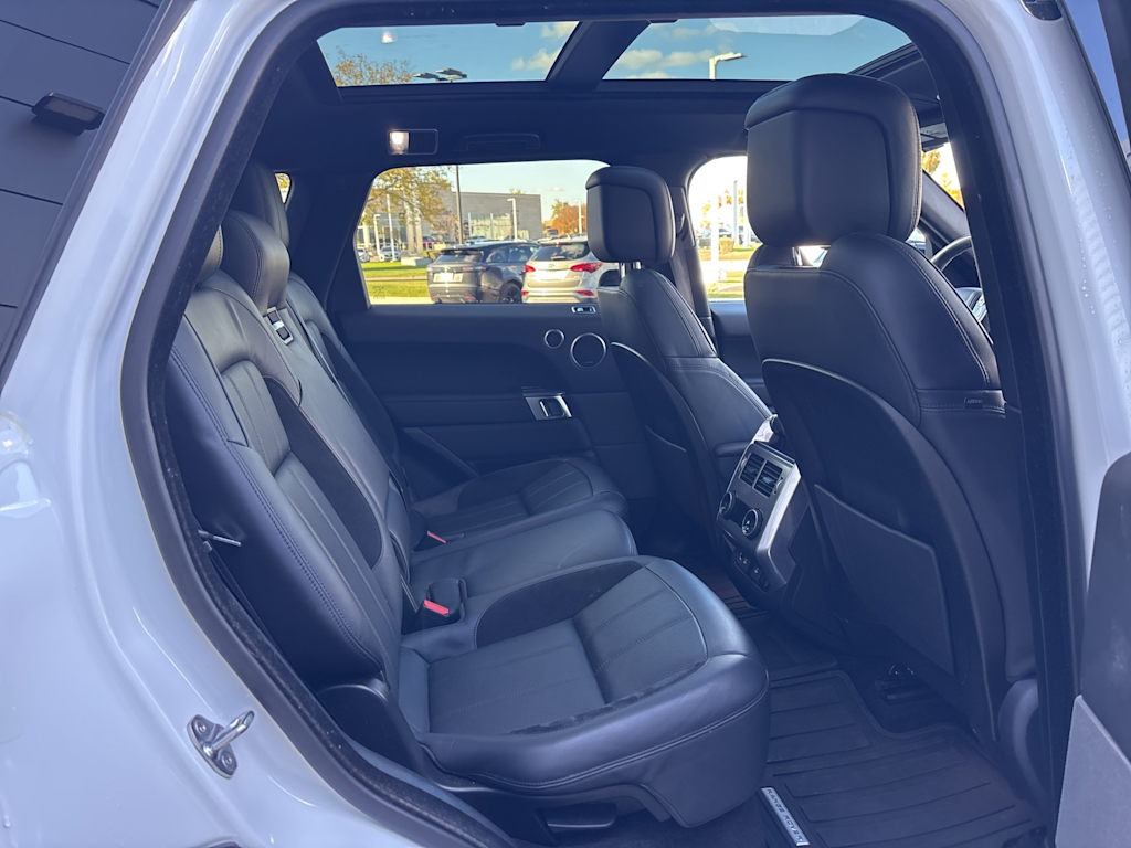 Thumbnail: 2021 Land Rover Range Rover Sport - 12