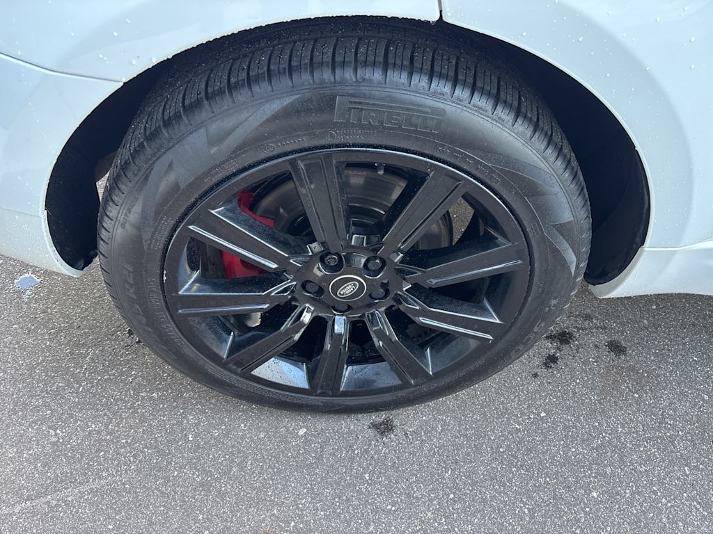 Thumbnail: 2021 Land Rover Range Rover Sport - 21