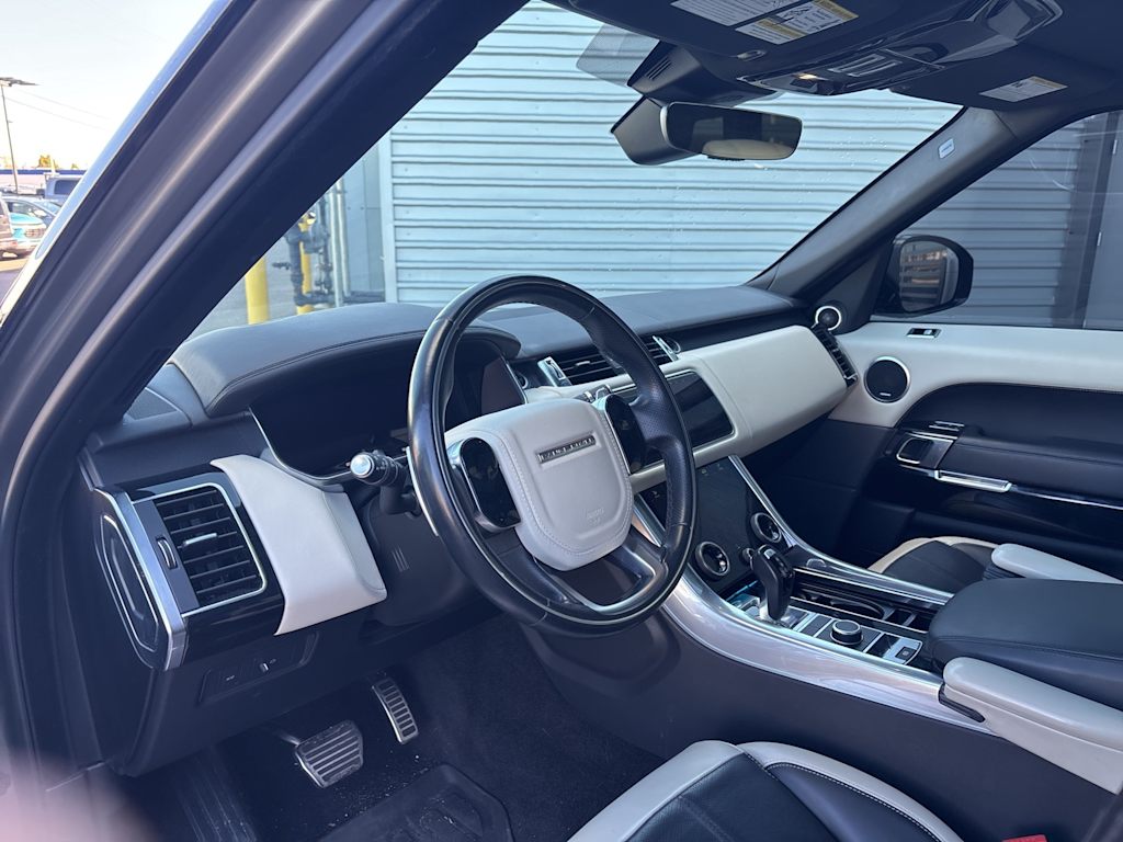 Thumbnail: 2021 Land Rover Range Rover Sport - 2