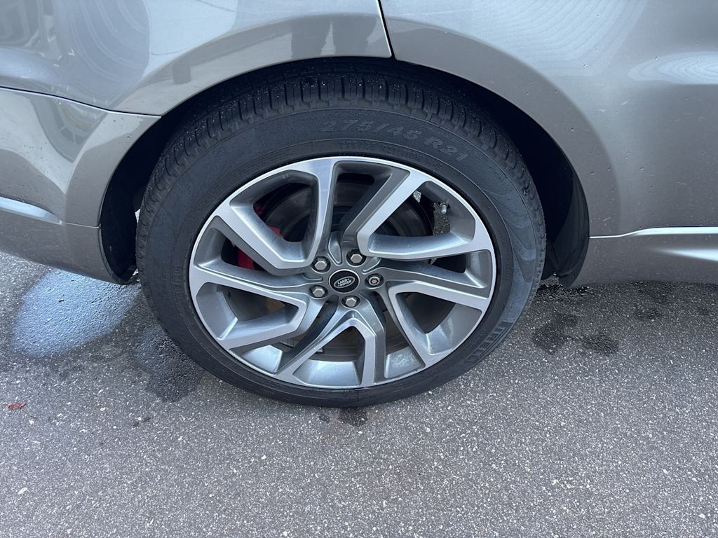 Thumbnail: 2021 Land Rover Range Rover Sport - 21