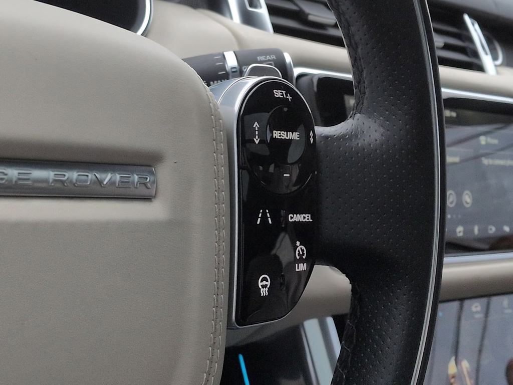 Thumbnail: 2021 Land Rover Range Rover Sport - 32