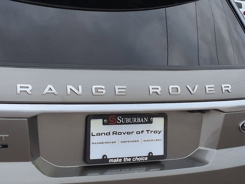 Thumbnail: 2021 Land Rover Range Rover Sport - 18