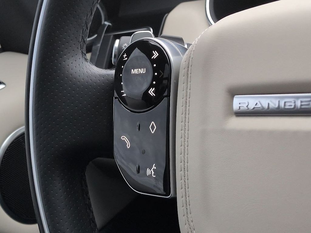 Thumbnail: 2021 Land Rover Range Rover Sport - 31