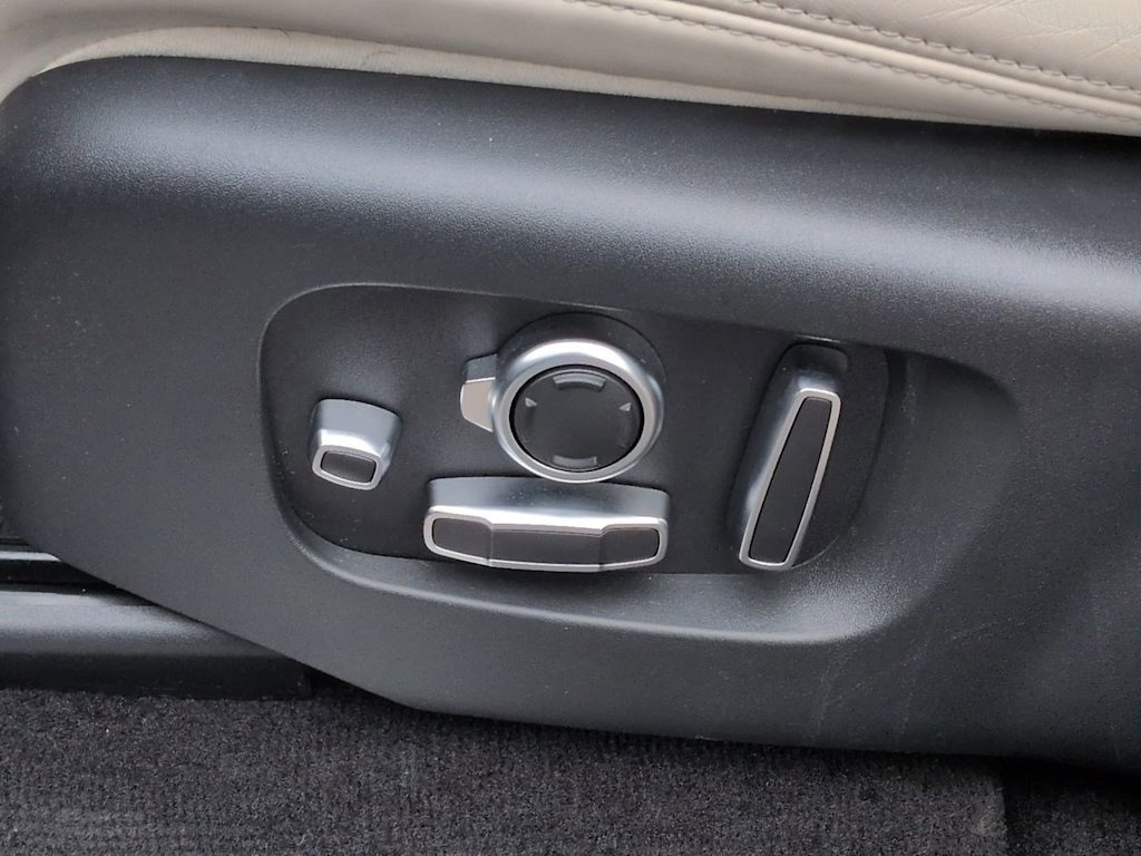 Thumbnail: 2021 Land Rover Range Rover Sport - 26