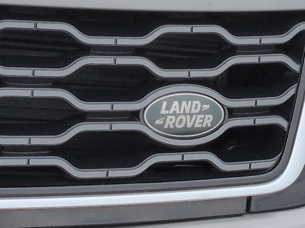 Thumbnail: 2021 Land Rover Range Rover Sport - 25