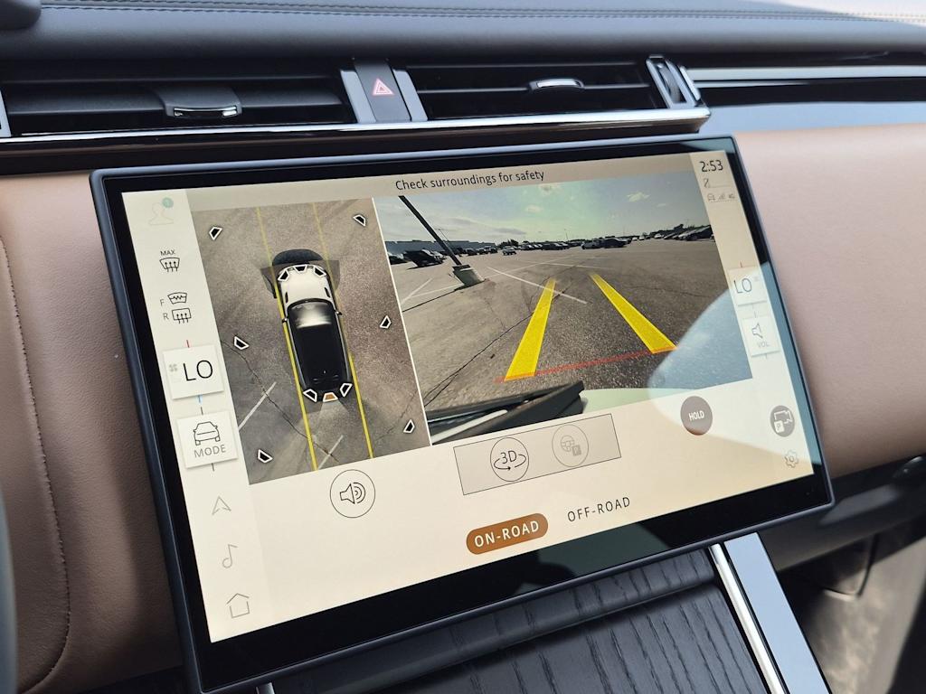 Thumbnail: 2026 Land Rover Range Rover Velar - 33